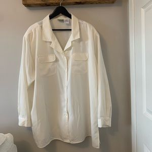 5.) NWOT Vintage Plus Size Button Down